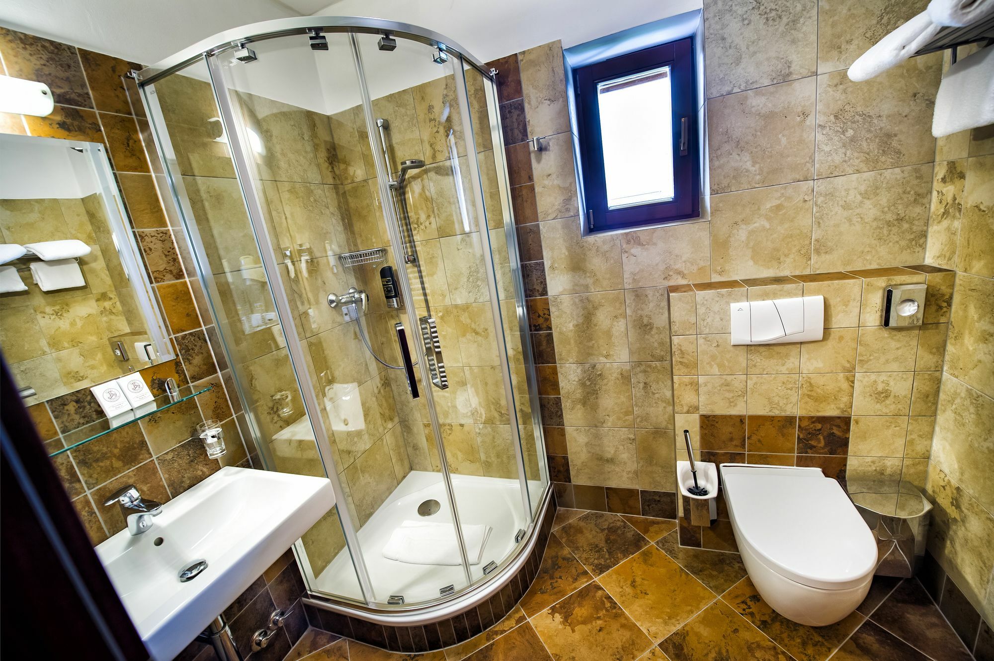 Hotel Sobota Попрад Экстерьер фото